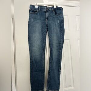 LEVI’S 711 SKINNY WOMEN'S JEANS